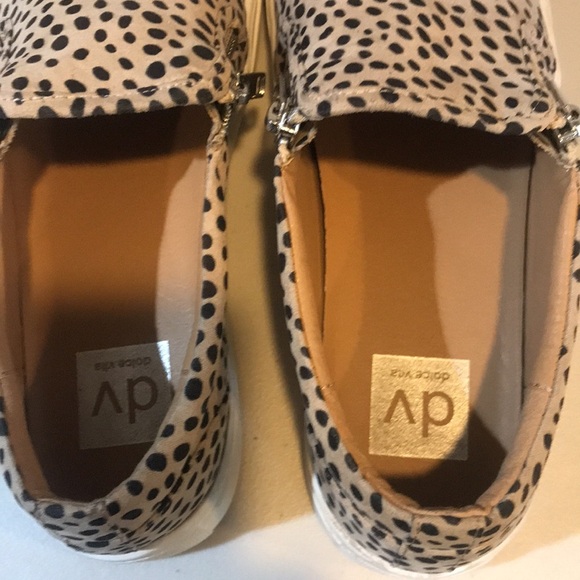 DV Dolce Vita Audree women’s Slip On Sneaker with Zipper Detailing-Size 8.5 - Picture 6 of 8